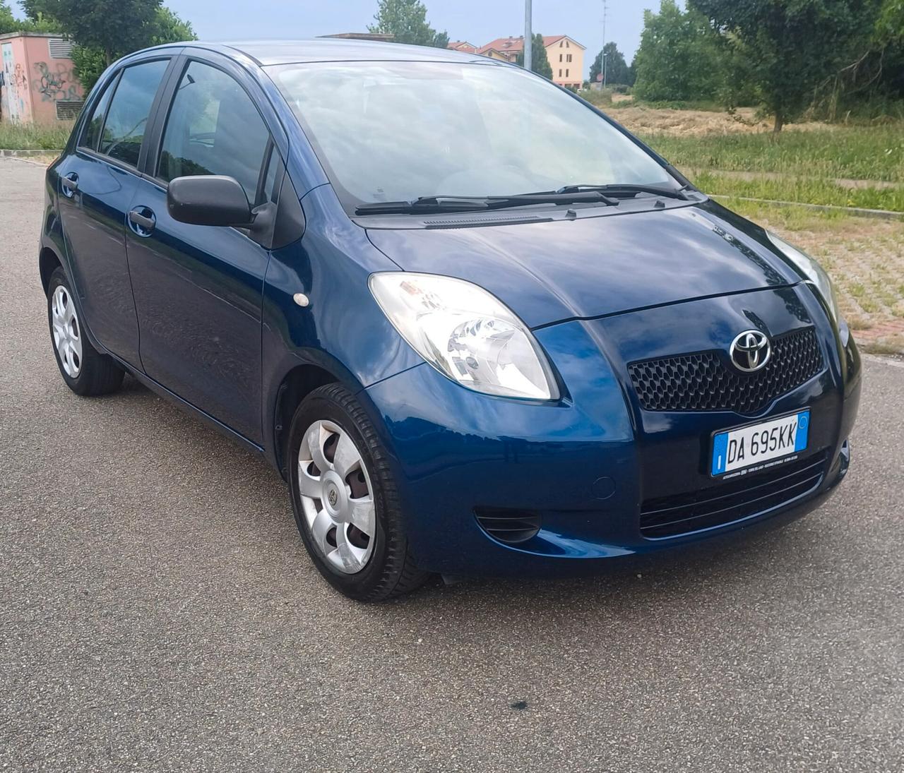 Toyota Yaris 1.3 5 porte Sol