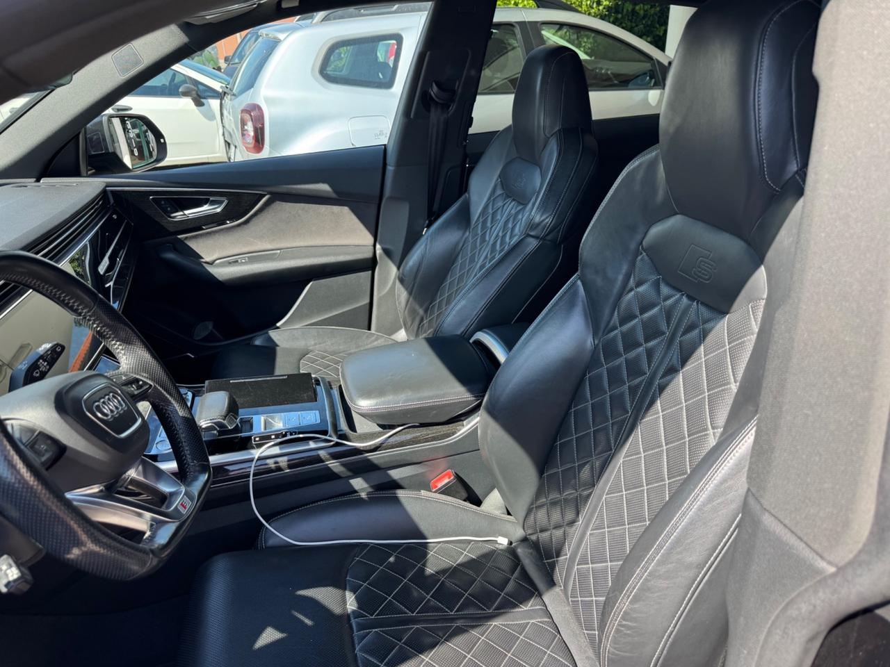 Audi Q8 50 TDI 286 CV quattro tiptronic Sport