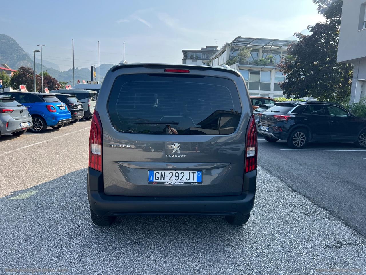 PEUGEOT Rifter BlueHDi 100 Active Standard