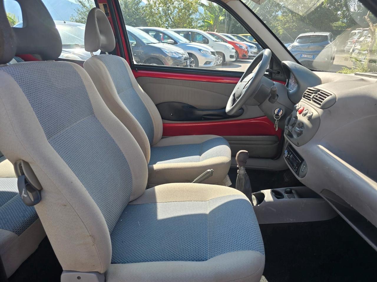 FIAT 600 1.0 BENZINA CON CLIMA NEOPATENTATI