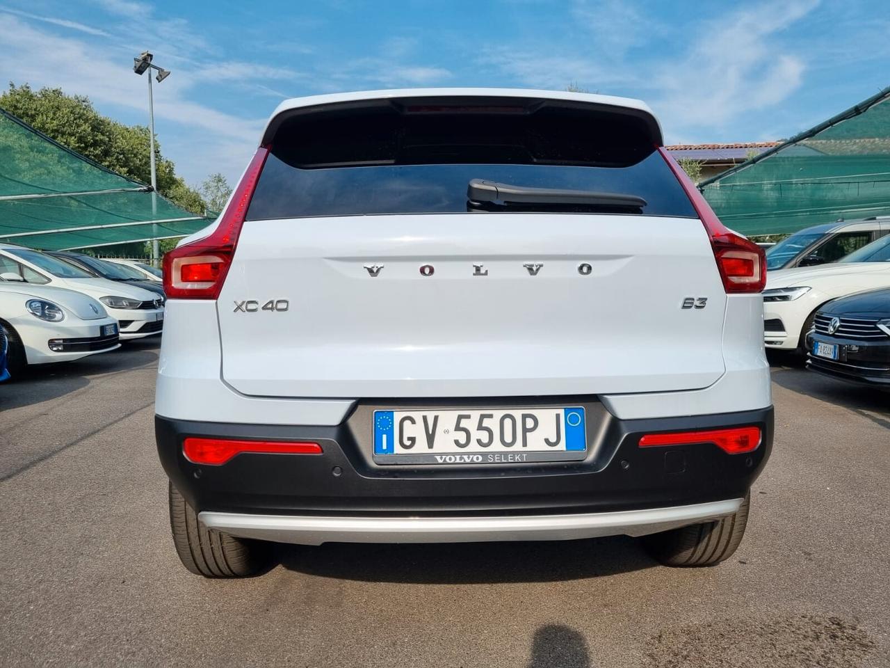 Volvo XC40 B3 automatico Plus Black Edition
