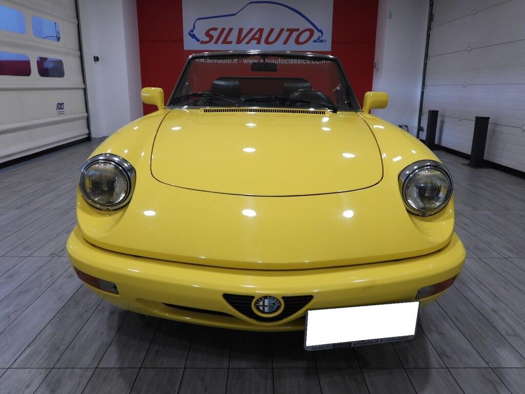 Alfa Romeo Spider 2.0