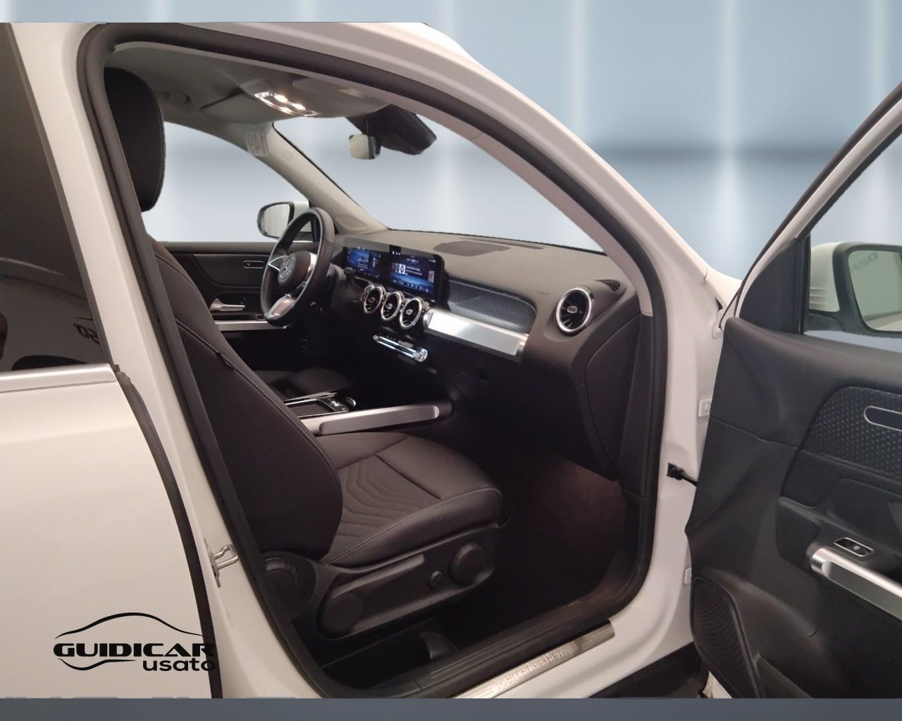 Mercedes-Benz GLB - X247 2023 - GLB 180 d Progressive Advanced auto