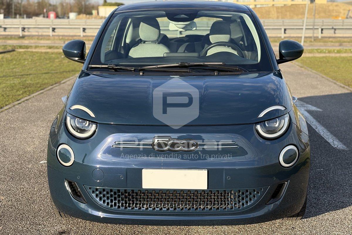 FIAT 500e Berlina 42 kWh Icon