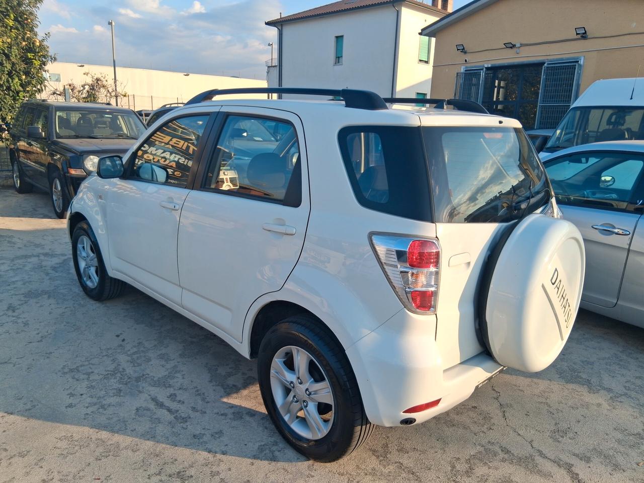 Daihatsu Terios 1.5 4WD B Easy Green Powered