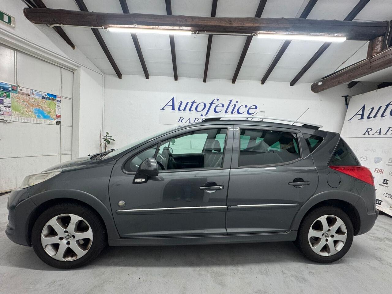 Peugeot 207 1.6 8V HDi 112CV SW Outdoor