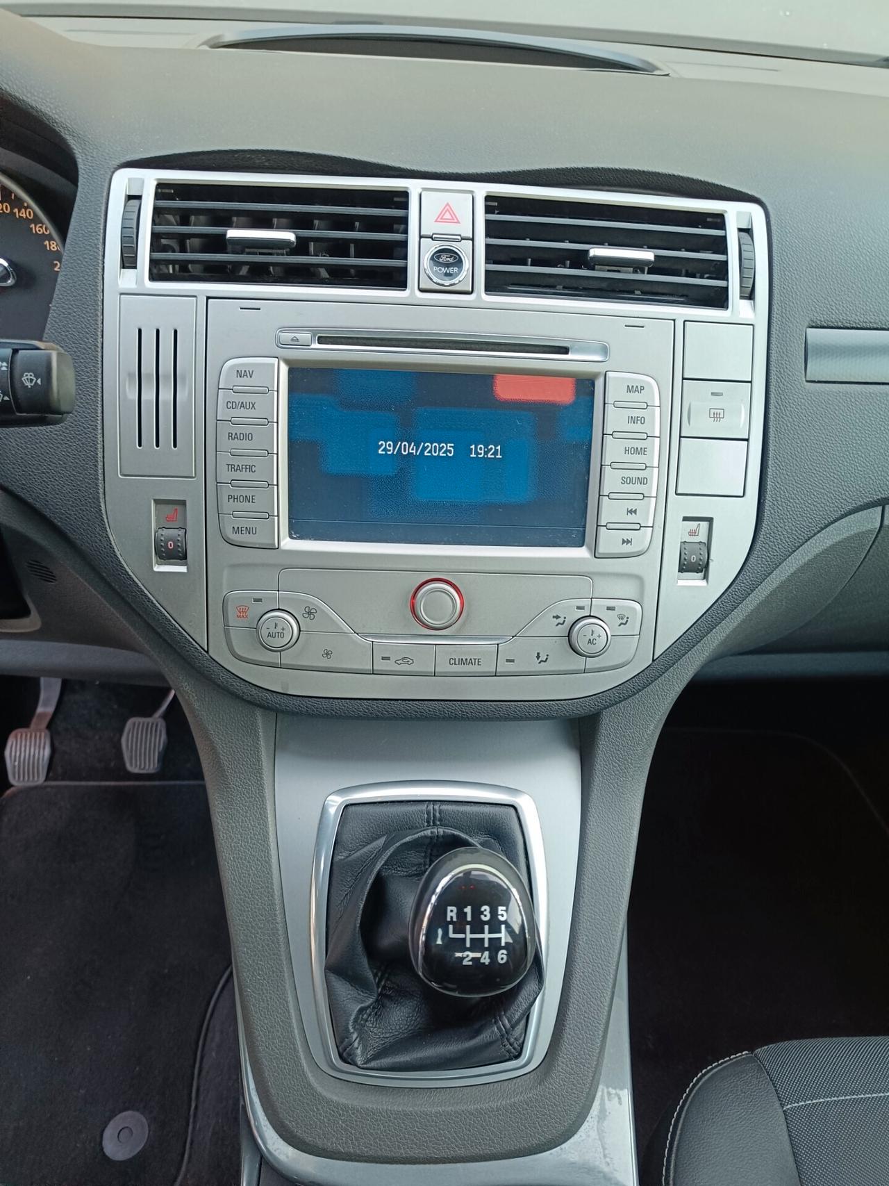 Ford Kuga 2.0 TDCI 4x4 Powershift Titanium