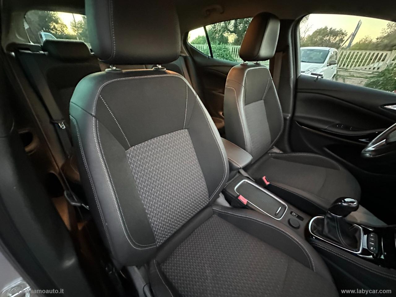 OPEL Astra 1.0 T Innovation