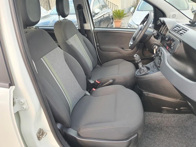 FIAT NEW Panda 1.0 FireFly S&S Hybrid 5Posti CROSS