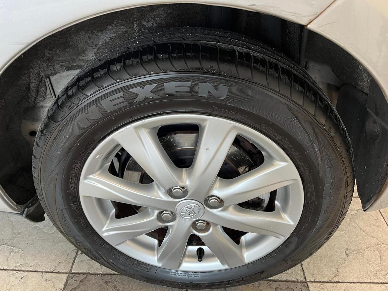 Toyota Yaris 1.5 Hybrid 5 porte Lounge