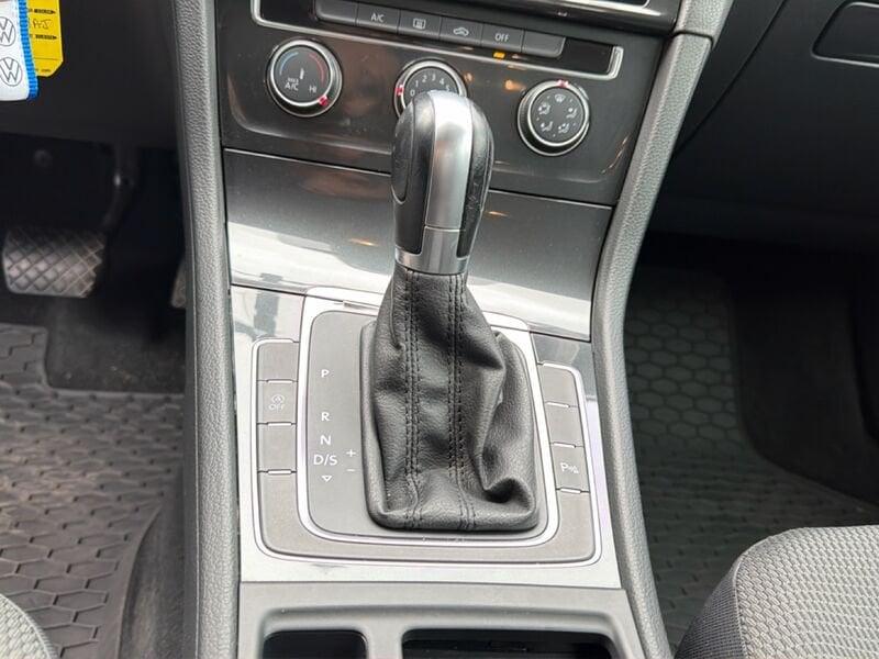 Volkswagen Golf 1.6 TDI Business BMT DSG