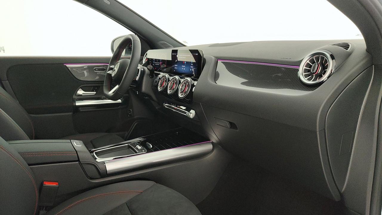 Mercedes-Benz GLA 180 Automatic