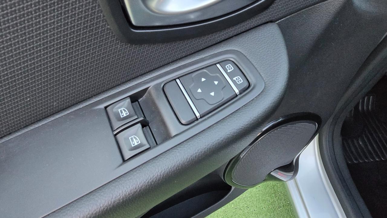 Renault Clio TCe 12V 100 CV GPL 5 porte Intens