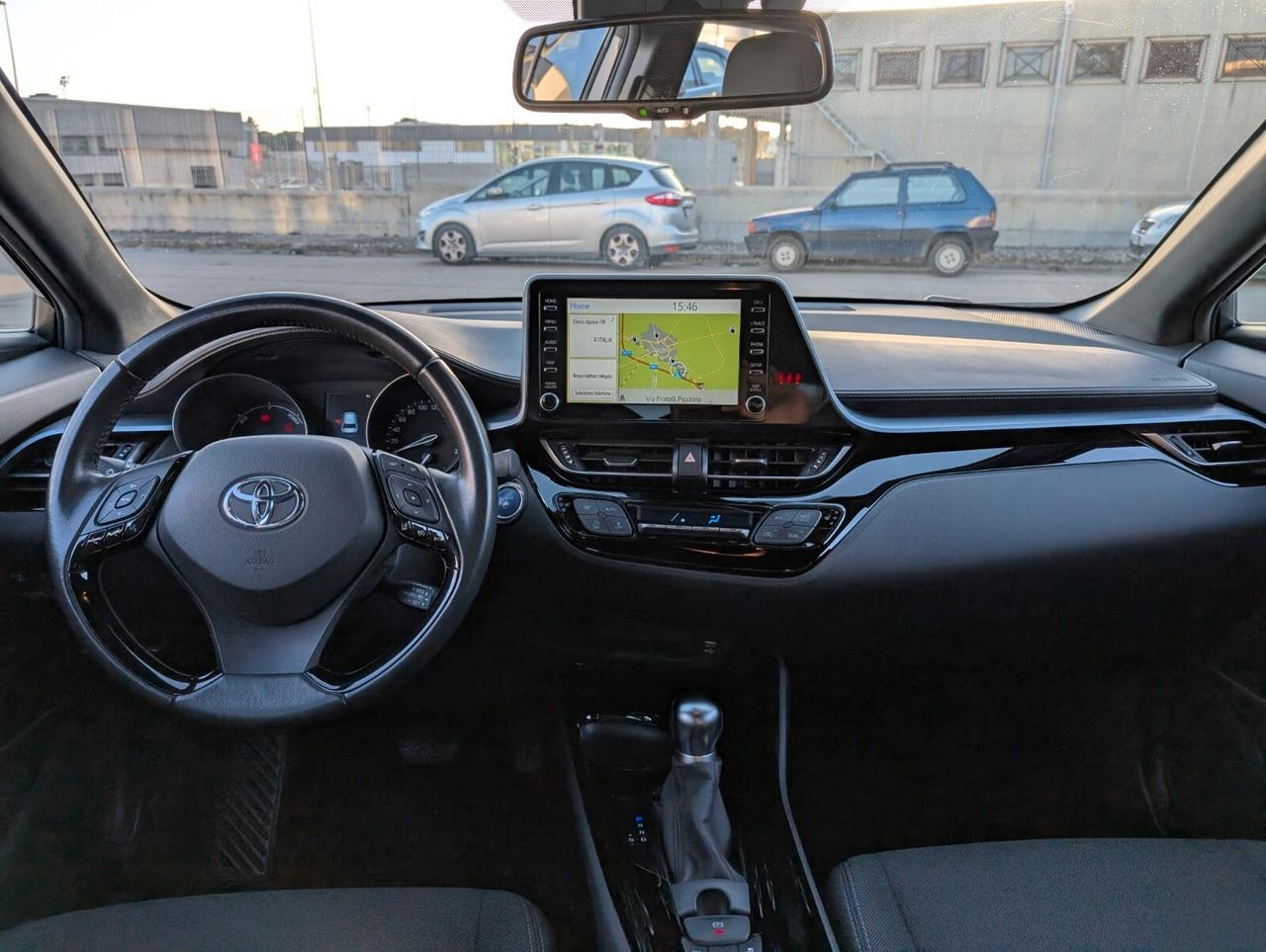 Toyota C-HR 2.0 Hybrid E-CVT Trend