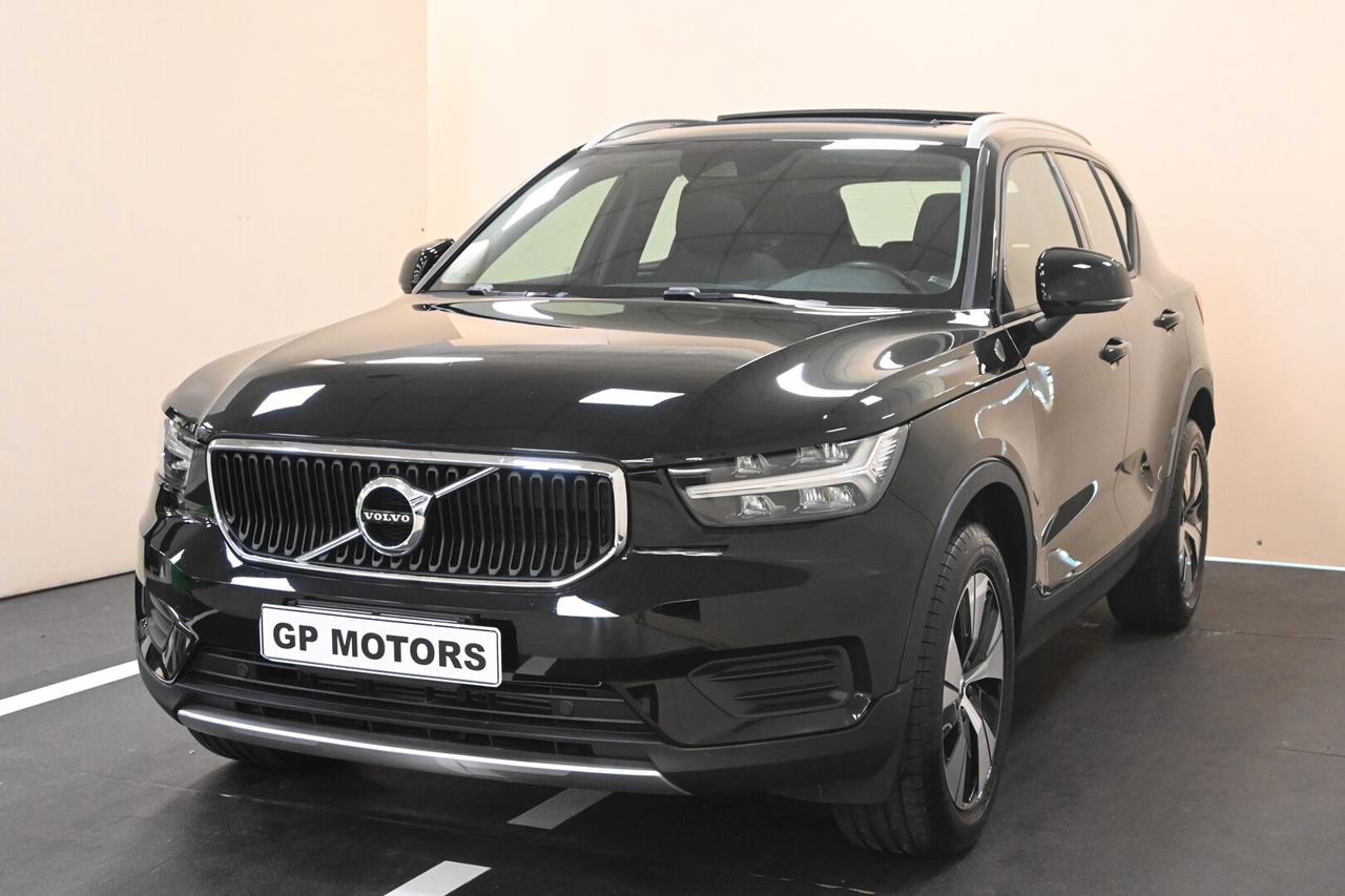 VOLVO XC40 (2017-->) XC40 T2 Momentum