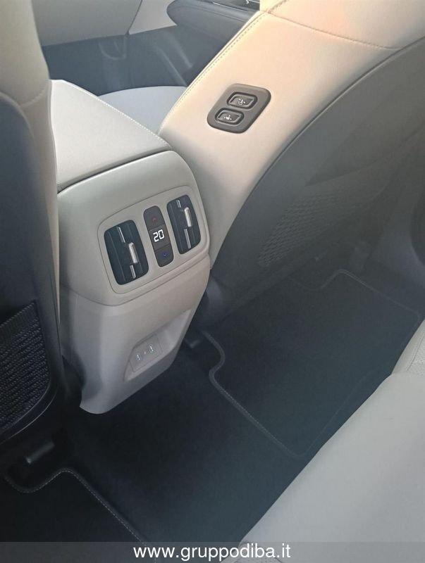 Hyundai Tucson 1.6 Gamma II T-GDI Petrol 6 Speed A/T 2WD PE 1.6PHEV AT 2WD EXELLENCE+(C)