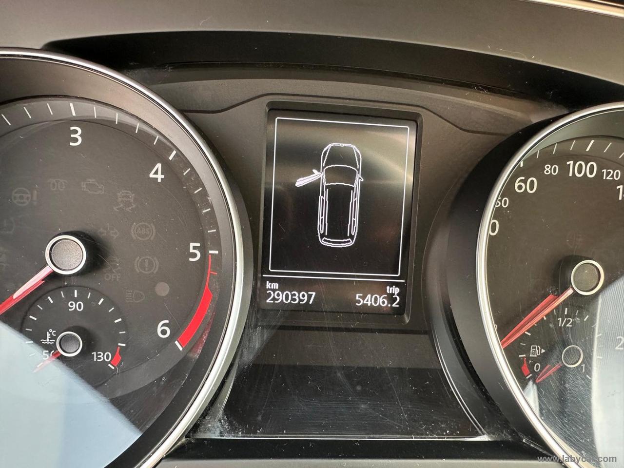 VOLKSWAGEN Passat Variant 2.0 TDI DSG Business BMT