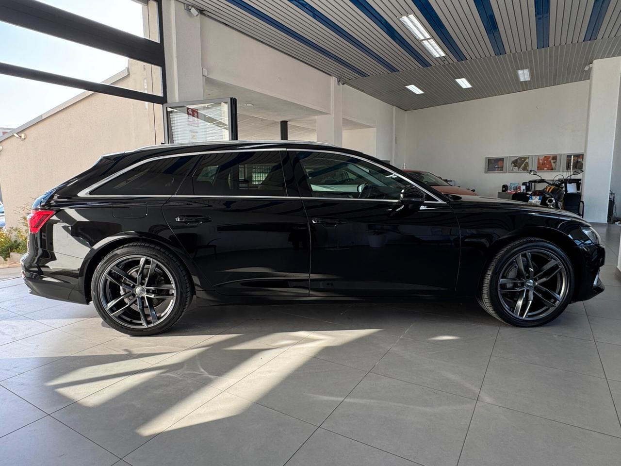 Audi A6 Avant 35 TDI S-Tronic S-Line Edition