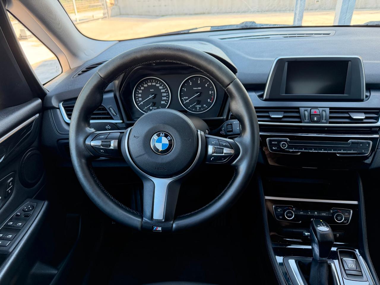 Bmw 2er Active Tourer 216d Msport