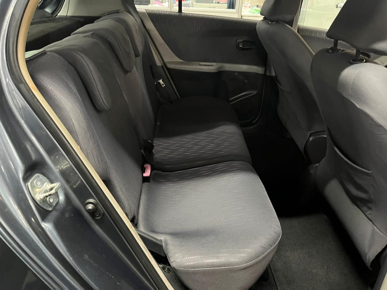 Toyota Yaris 1.3 5 porte