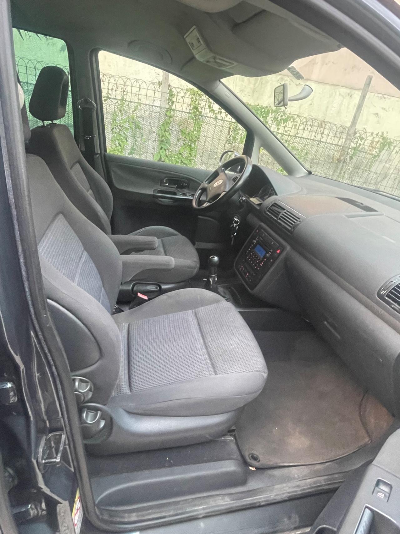 Volkswagen Sharan 2.0 TDI ..7 posti clima gancio