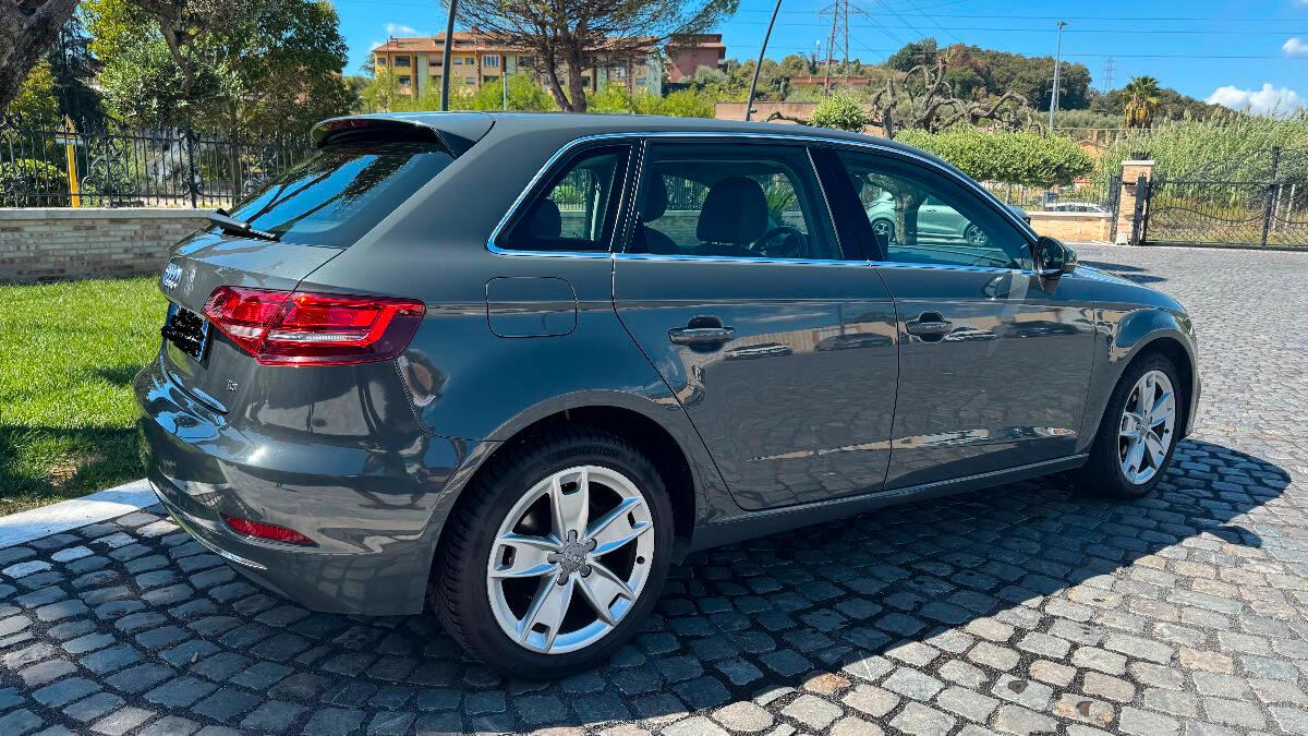 Audi A3 Sportback 30 1.6 tdi Sport 116cv s-tronic