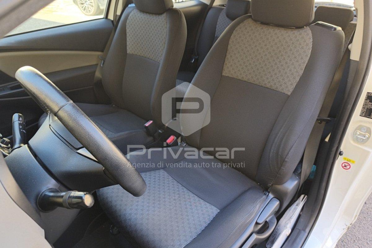 TOYOTA Yaris 1.0 3 porte Active