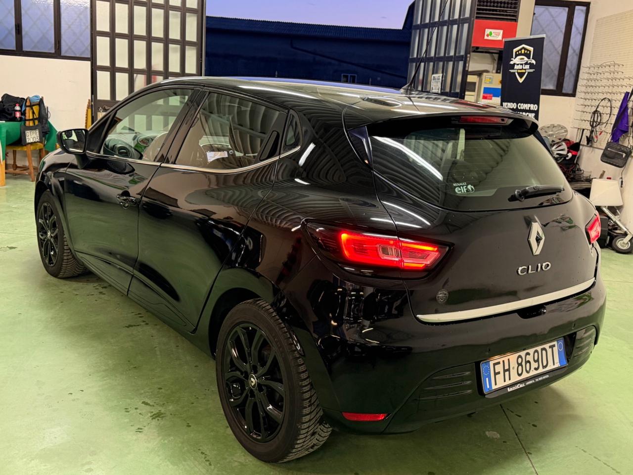 Renault Clio 1.2 75CV 5 porte Intens