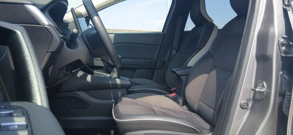 Renault Captur 1.0 TCe GPL Techno Fast Track