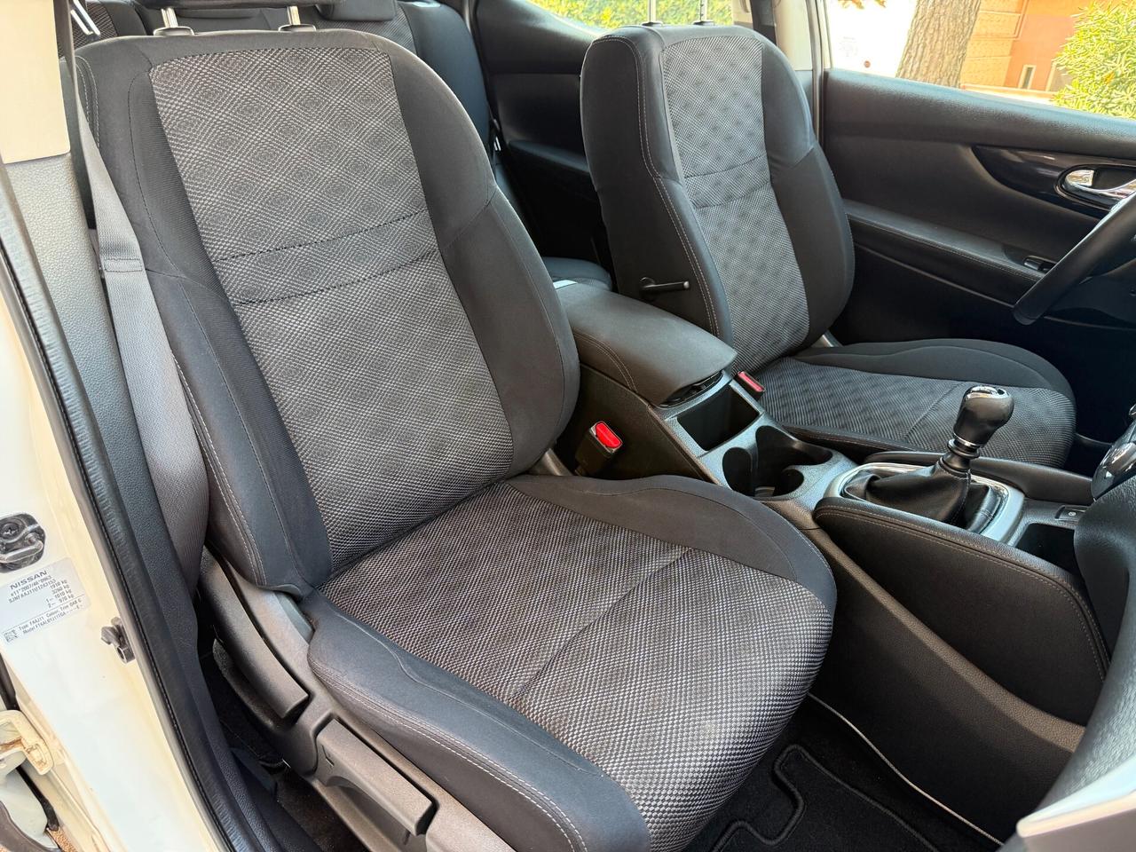 Nissan Qashqai 1.5 dCi Tekna *BIANCO PERLA - 2015