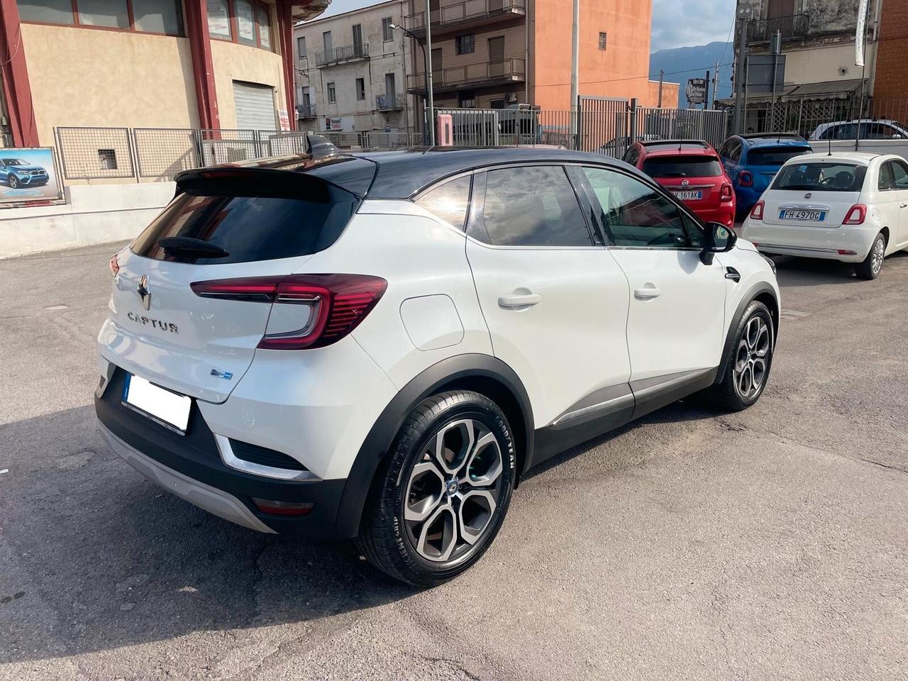 Renault Captur 1.6 E-TECH HYBRID 94CV