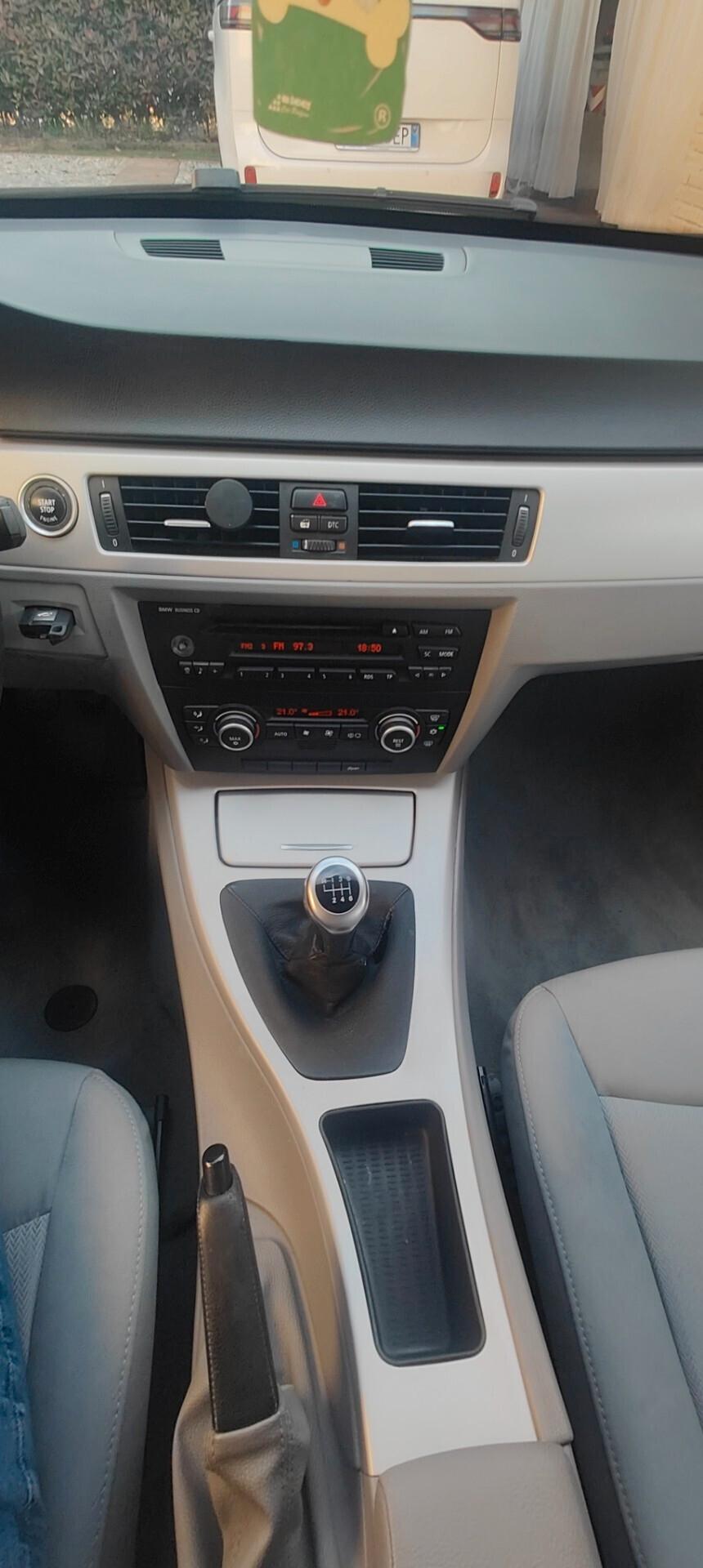 Bmw 320 320d cat Touring Attiva
