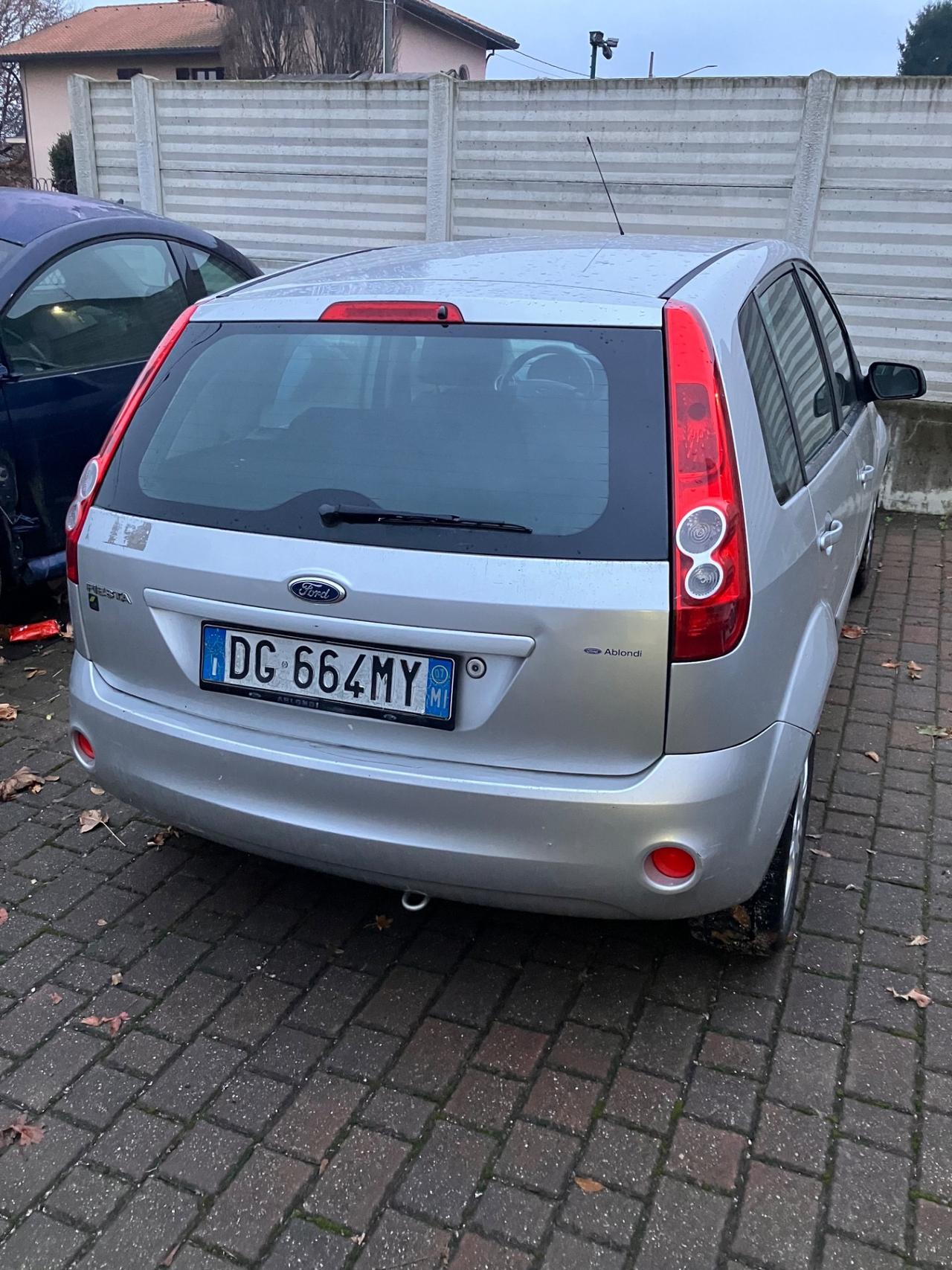 Ford Fiesta 1.2 16V 5p. Titanium