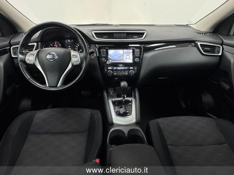 Nissan Qashqai 1.6 dCi 2WD 360 Xtronic (TETTO PAN.)