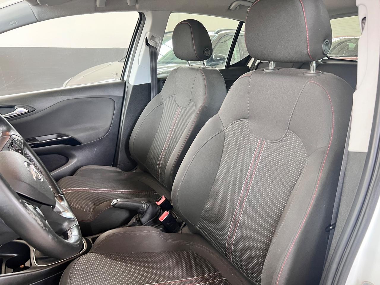 Opel Corsa 1.4 90CV GPL Tech 5 porte b-Color