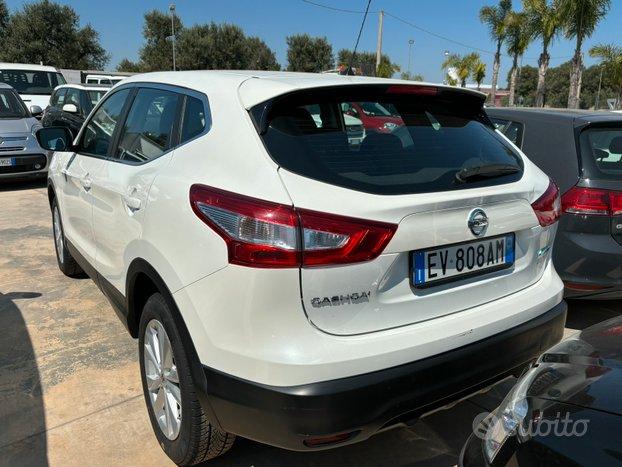 Nissan Qashqai - 2014 - 1.5 Diesel - 180000 km