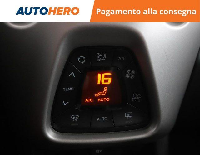 TOYOTA Aygo 1.0 VVT-i 69 CV 5 porte x-play TSS