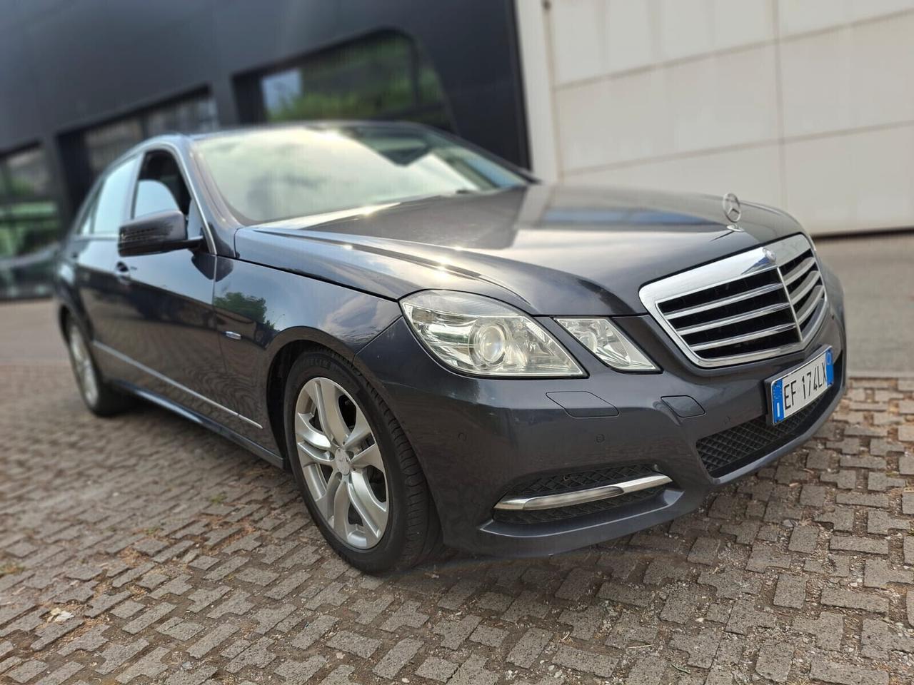 Mercedes-benz E 220 CDI BlueEFFICIENCY Avantg.AMG