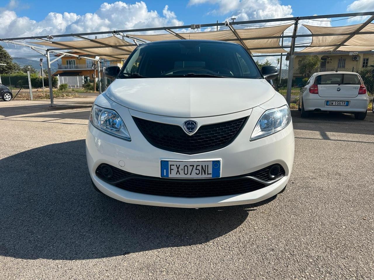 Lancia New Ypsilon 1.2 Benzina