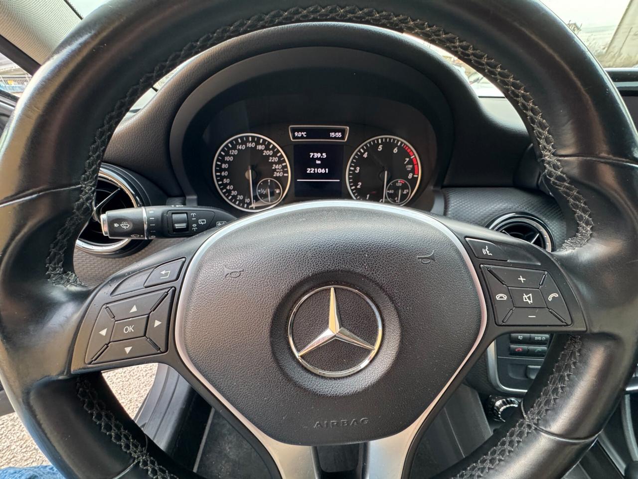 Mercedes-benz A 180 BlueEFFICIENCY Executive