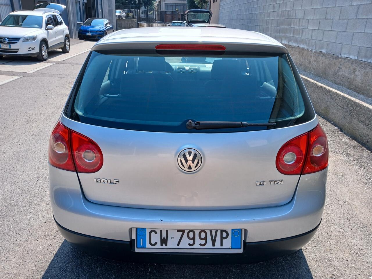 Volkswagen Golf 1.9 TDI 5p. Trendline*CERCHI