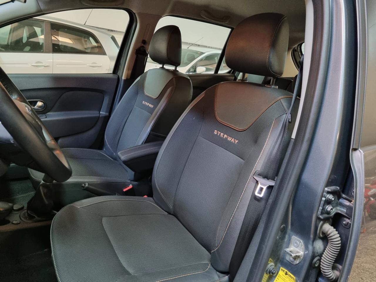 Dacia Sandero Stepway 0.9 TCe TurboGPL S&S BRAVE