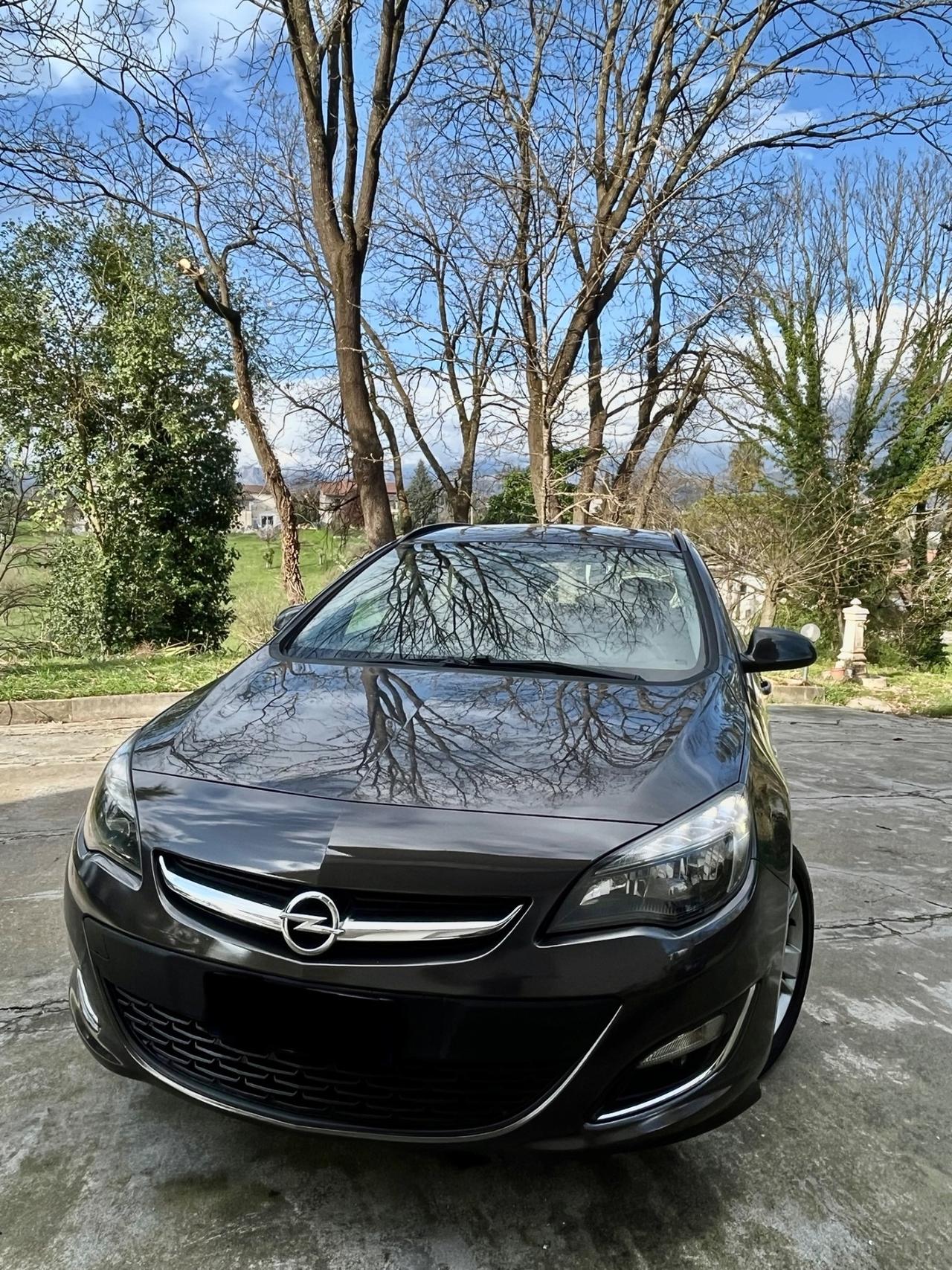 Opel Astra J 1.4 GPL SCADENZA 2035 CONTOVENDITA