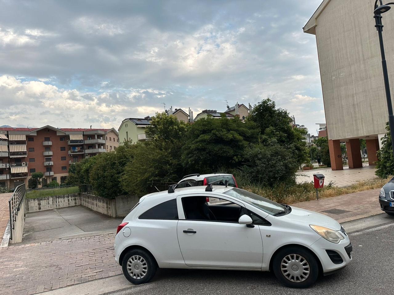 Opel Corsa 1.3 75CV F.AP. 3 porte Van GARANTITA