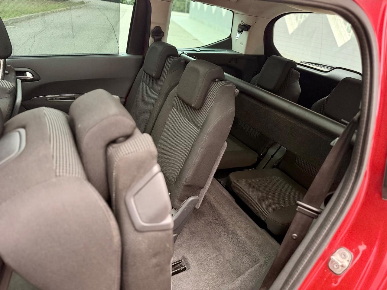 Peugeot 5008 2.0 HDi Automatico 7 Posti