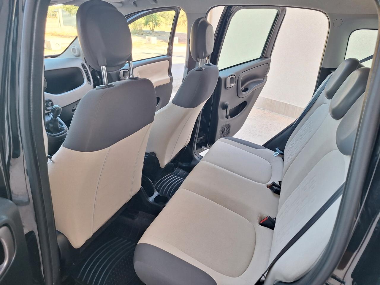 Fiat Panda 1.2 Lounge "5 posti" PERFETTA