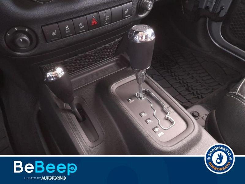 Jeep Wrangler UNLIMITED 2.8 CRD SAHARA AUTO