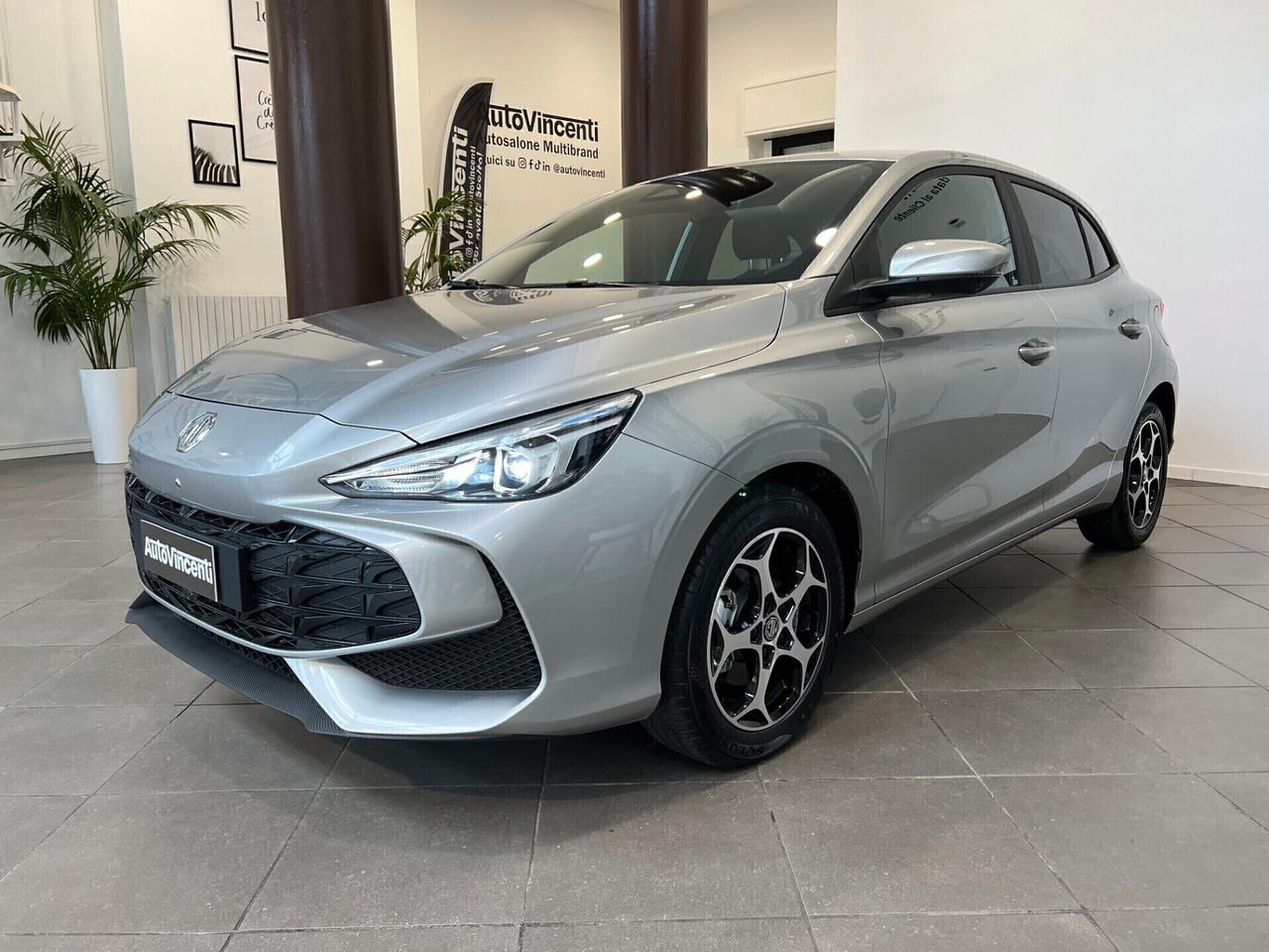 MG3 HYBRID PLUS LUXURY 195 CV AUTO KM0