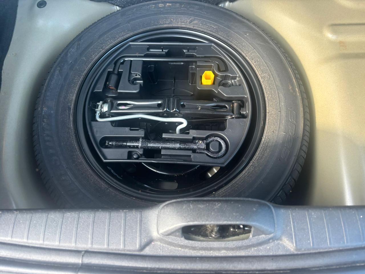 Peugeot 208 PureTech 82 5 porte Allure