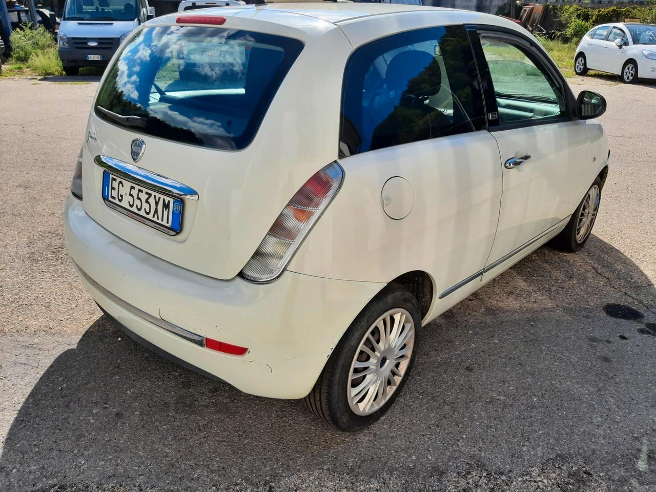 Lancia Ypsilon 1.2 69 CV Diva